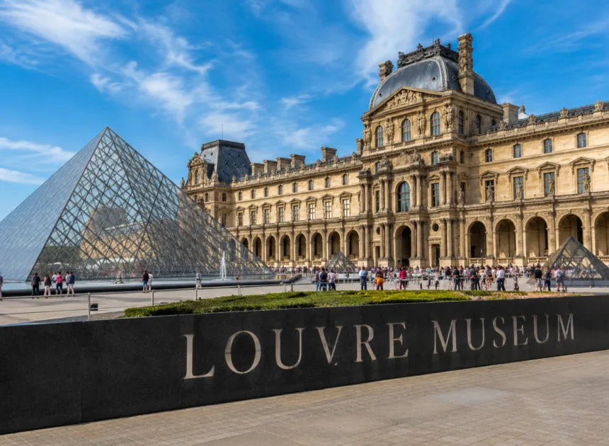 The Louvre Museum: A Luxury Traveler’s Guide to Paris’s Most Iconic Landmark
